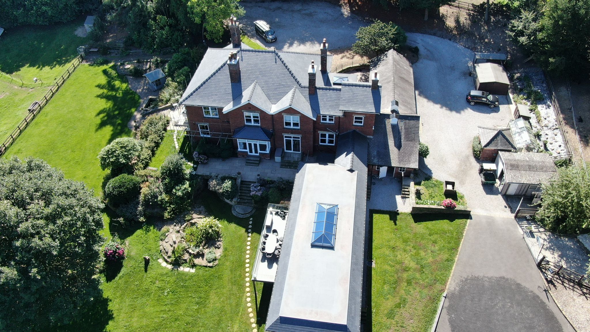 Flat and pitched roof